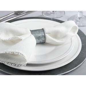 Anneaux de serviette en laiton de couleur émail vert Look attrayant pour mariage maison Table à manger décor porte-serviettes - Product Image 6