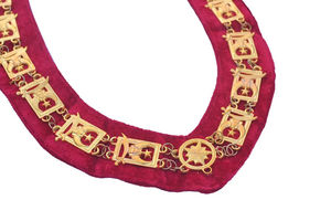 Herramientas DE TRABAJO DE Logia roja masónica Collar de cadena masónica con diamantes de imitación Terciopelo rojo Regalos masónicos Tela Collar de cadena personalizado - Product Image 4