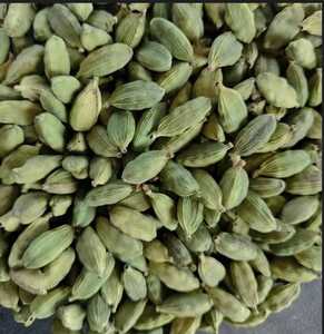 Cardamomo Crudo de Alta Calidad de la India - Product Image 1