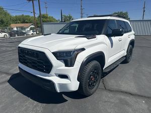 Toyota Sequoia TRD Pro d'occasion 2025 - Product Image 6