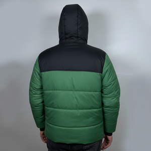 Chaqueta Acolchada con Logotipo Personalizado para Hombre, Chaqueta de Invierno Cálida con Bloques de Color Negro y Verde, Chaqueta Acolchada para Hombre - Product Image 3
