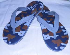 Dép Xỏ Ngón Cao Su Chống Trượt Màu Xanh Dương Hợp Thời Trang 2022 Cho Nam Và Nữ Dép Lê Nhà Sản Xuất Từ Ấn Độ - Product Image 1