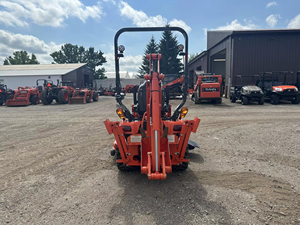 รถแทรกเตอร์ล้อ Kubota BX25D 23 แรงม้า พร้อมที่ตักด้านหน้า/ด้านหลัง แท่นตัดหญ้า สภาพใช้งานแล้ว รวมถึงเบรกเกอร์หลัง ลูกปืน มอเตอร์ เกียร์ - Product Image 3