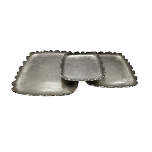 Plateau élégant en aluminium en forme de feuille Plateau et assiette de service en forme de feuille de taille moyenne servant des aliments Restaurant Noël fabriqué à la main - Product Image 5