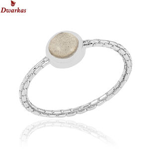 Anillos Elegantes y Modernos Unisex de Plata de Ley 925 con Labradorita, Anillo de Compromiso y Boda con Engaste de Bisel, Certificado - Product Image 1