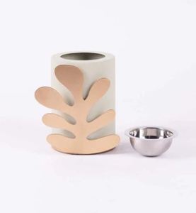 เตาเผากำยานโลหะหรูหราทันสมัยขายดี ดีไซน์ใบไม้โดดเด่น รุ่นใหม่ล่าสุด สไตล์อาหรับ สำหรับใช้ในพิธีทางศาสนา - Product Image 4