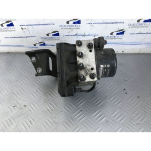 ABS VOLKSWAGEN Golf 4 Variant (97>03 1J0698517A AJM Diesel 1900 (97>03) - Product Image 1