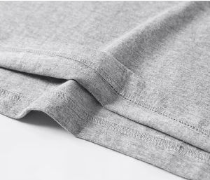 T-shirt pour homme à manches courtes, col en V, 210 GSM, 100% coton, design uni sur le devant, séchage rapide, respirant, vêtements de sport d'extérieur - Product Image 5