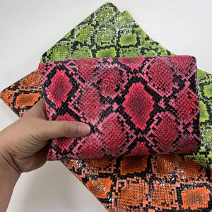 Film de serpent en relief importé en cuir véritable teint à l'eau couche de tête de mouton de race mélangée en cuir entier pour chaussures canapés sacs à main - Product Image 3