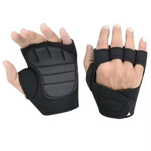 Top Trending Men's Half-Finger Leather Gym Guantes con soporte para muñeca Entrenamiento Ejercicio Fitness Wraps para levantamiento de pesas - Product Image 3
