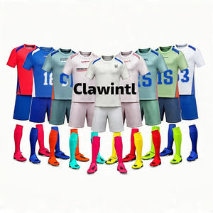 Vente en gros Maillot de football Conception personnalisée Maillot de football d'entraînement d'équipe sportive Ensemble complet d'uniformes de football pour hommes et femmes avec chaussettes - Product Image 6