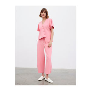 เสื้อกั๊กแขนสั้นทรงปีกค้างคาวสำหรับผู้หญิง พร้อมชุดแฟชั่นตัดเย็บแบบอสมมาตร - Product Image 4