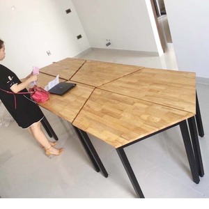 Escritorios de Computadora Trapezoidales de 6 Piezas con Patas de Madera de Caucho y Hierro MD68005 - Product Image 6