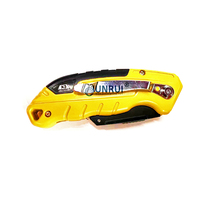 Couteau utilitaire pliable et rétractable