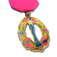 Barres personnalisées de ruban de médaille en métal de défilé de mode de cadeaux commémoratifs