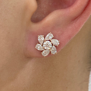 Pendientes de Oro de 10k, 14k y 18k con Diamantes Creados en Laboratorio, Certificados por IGI, Selección de Joyería Fina Sostenible, Estilos en Oro Amarillo, Rosa y Blanco - Product Image 2