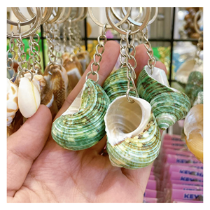 Seashell Keychain made with polished shell material suitable for keychain gifts and travel souvenir sales Vietnam - Product Image 6