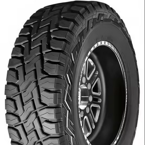 Neumático Radial Sin Cámara R/T 235/55ZR17 con 1 Año de Garantía - Product Image 1