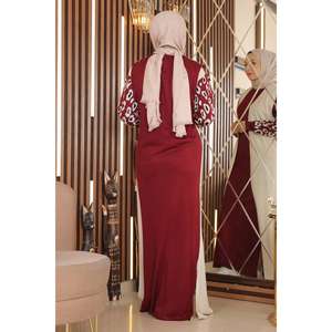 เดรสไหมพรมลายตาราง คอเหลี่ยม ถักโครเชต์ สไตล์ฮิปปี้ ยาวคลุมเข่า ผ้าบางเบา เหมาะสำหรับใส่ไปเที่ยวคลับ  ODM ไซส์เดียว XS - Product Image 3