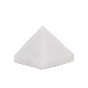 Vente en gros de pyramides en cristal blanc naturel Agate Pyramides Pierre précieuse pour la guérison d'autres métiers de cristal - Product Image 3