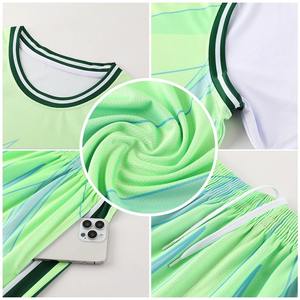 Uniforme de Baloncesto Personalizado para Mujer en Blanco y Rosa Intenso, Camiseta de Baloncesto Holgada para Chicas, Conjunto de Equipo - Product Image 3