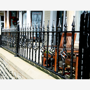 Clôture décorative de jardin <span class=keywords><strong>extérieur</strong></span> personnalisée Maisons modernes Clôture <span class=keywords><strong>murale</strong></span> en <span class=keywords><strong>fer</strong></span> <span class=keywords><strong>forgé</strong></span> pour arrière-cour - Product Image 5