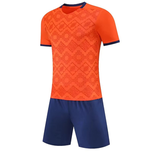 Kit de maillots de football durables uniformes de football de qualité pour l'exportation ensembles d'entraînement d'équipe sublimés maillots de football maillot de football - Product Image 3