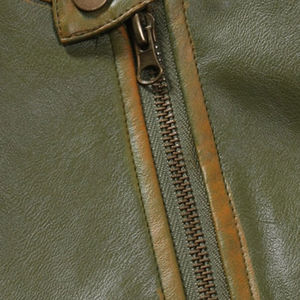 Nueva Chaqueta de Cuero de Piel de Oveja para Hombre 2024 con Cuello Alto y Logotipo Frontal, Moda al por Mayor Hecha en Pakistán - Product Image 6