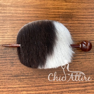 Nouveau gros de haute qualité en cuir de vachette luxe bâton de cheveux ovale chignon couverture avec des bâtons de cheveux en cuir véritable personnalisé pour les femmes - Product Image 1