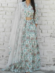 Offwhite Green Lehenga Set Indian Fashion Styling Quality <b>Kurti</b> and Pants From Indian Manufacturer - Product Image 6