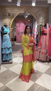 Hot Selling Seidenstoff mit Stickerei Arbeit <span class=keywords><strong>Punjabi</strong></span> Anzüge für Hochzeit und Festival Wear zum Großhandels preis von Indien Lieferanten