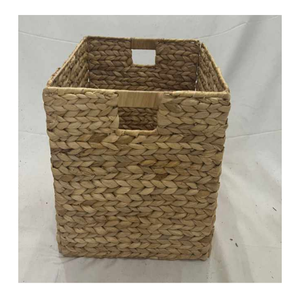 Cesta de Jacinto de Agua Tejida a Mano, Solución de Almacenamiento y Servicio con Precio Mayorista Competitivo para Compradores Globales - Product Image 1