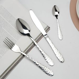 Ensemble de couverts en métal de qualité restaurant, conçu pour les cuisines intensives, les restaurants, les hôtels, les maisons, durabilité - Product Image 2