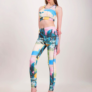 Venta al por mayor de diseño de logotipo personalizado cómodo Yoga desgaste entrenamiento mujeres Yoga conjunto activo desgaste 2 piezas Leggings y sujetador conjunto con - Product Image 6