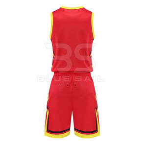 Ensemble maillot et short d'uniforme de basket-ball léger tissu respirant pour la formation d'équipe uniforme de basket-ball professionnel - Product Image 3