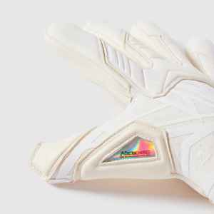 Nouveaux gants de gardien de but de football de haute qualité, super doux et confortables, fabriqués par des fabricants de premier plan, gants de gardien de but en vente en ligne avec Ako - Product Image 3