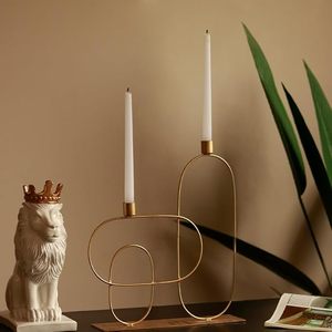 Support de bougie pour la décoration de la maison, bougeoir en métal de qualité supérieure, parfait pour rehausser l'ambiance de tout espace de vie élégant - Product Image 5