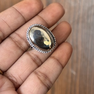 แหวนไพไรต์ขายดีราคาส่ง ชุบเงิน ประดับด้วยพลอยธรรมชาติ ทำด้วยมือ แหวนแฟชั่นล่าสุด ทำจากทองเหลือง - Product Image 2