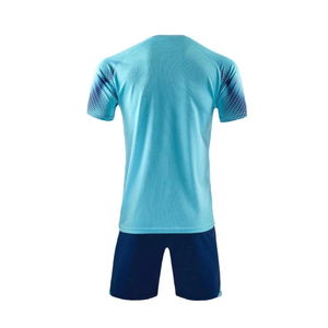 Ensemble de maillot de football respirant 100% polyester pour hommes et jeunes, maillot de football personnalisé à séchage rapide et short, tenue d'équipe - Product Image 3