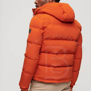 Chaqueta acolchada ligera Abrigo de manga larga con capucha para hombre Cremallera Ligera 2024 Diseño superior Chaqueta acolchada empacable - Product Image 6