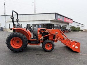 Tractor Agrícola ZT 155 Diésel de 40 HP 4WD con Caja de Cambios Automática, Bomba y Rodamientos para Uso Agrícola - Product Image 3