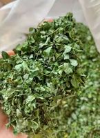 Minyak Ekstrak Herbal Daun Moringa Oleifera Organik, Dikeringkan dengan Udara Panas dalam Wadah Plastik, Kualitas Makanan Sehat
