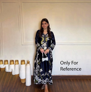 Salwar Kameez en velours pur entièrement brodé Sterling Creations avec palazzo et dupatta brodée au niveau des genoux, prêt-à-porter - Product Image 1