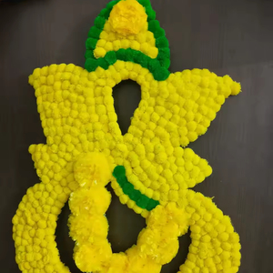 Divino Ganesha Glorious Rangoli Ganesha Centros de mesa florales-Marigold Pooja Decor & Worship Delight Ganesha Chaturthi Decoración - Product Image 4