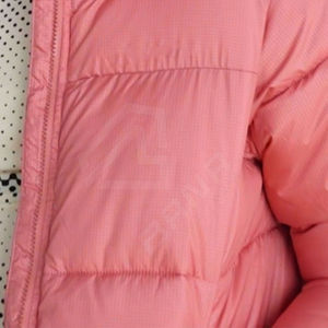 Chaqueta acolchada de primera calidad para mujer, abrigo de invierno acolchado con aislamiento, cuello alto para calidez, comodidad, clima frío, estampado, nueva moda 2025 - Product Image 2