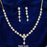 Kadınlar için Güzel Antik Mangalsutra Kolye Seti Geleneksel Hint Düğün Takısı Trendy Gelin Kolye Ucu