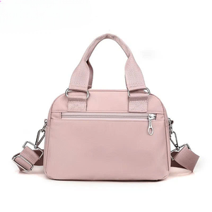 กระเป๋าสะพายข้างแฟชั่นอเนกประสงค์กันน้ำสำหรับทุกเพศ พร้อมซิปปิด จุของได้เยอะ ผู้ผลิตจากเวียดนาม - Product Image 2