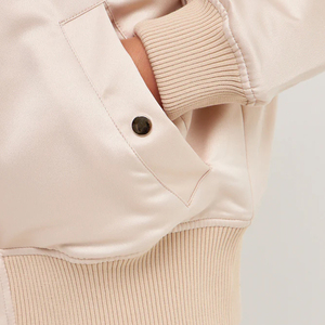 Chaqueta de satén hecha a medida para mujer, precio al por mayor, ropa de abrigo informal con cierre de cremallera, chaqueta de satén cortavientos para mujer - Product Image 4