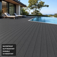 Planche composite WPC respirante à canaux creux avec drainage intégré pour terrasses de piscine en climat humide et revêtements de sol extérieurs