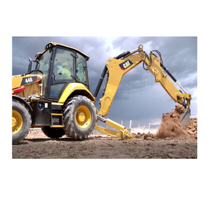 Chargeuse-pelleteuse 4x4 Cat 420F2 IT 2016 d'occasion à prix avantageux – Équipement de construction durable, robuste, fiable et facile d'entretien - Product Image 1